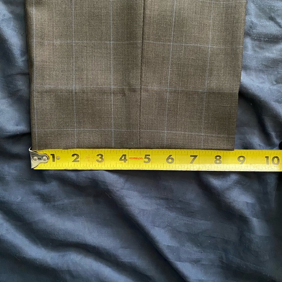 Combatant Gentlemen Brown/Blue Windowpane 3-piece Suit - Picture 16 of 16